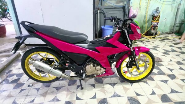 Suzuki - Màu hồng cherry UCS141* + TCS141** - Image 4